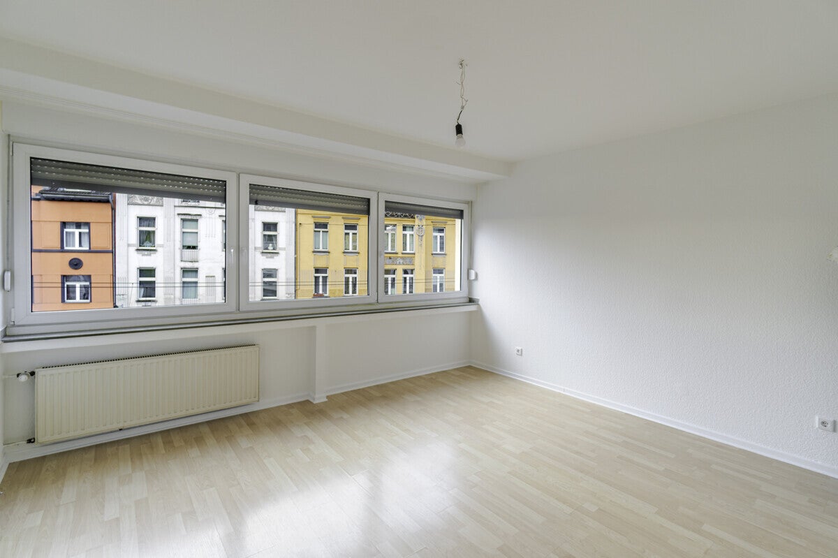 Wohnung Reisholzer Straße in Düsseldorf