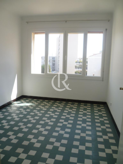 Flat Avenue Gambetta in Hyères