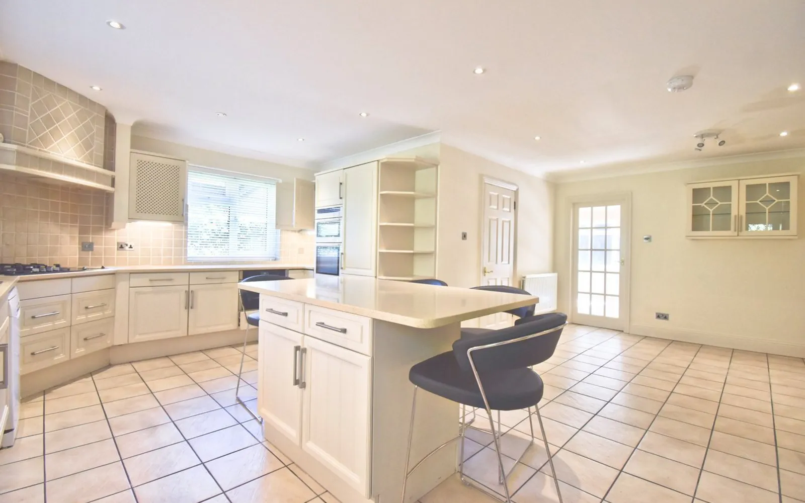 House Danesmead in Elmbridge
