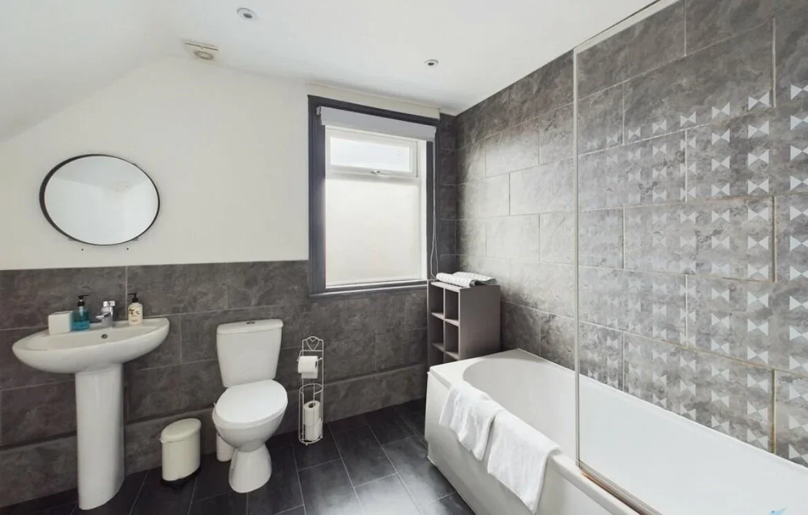 Flat Knutsford Road in Moreton