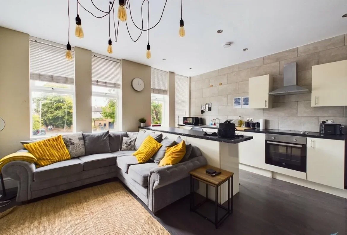 Flat Knutsford Road in Moreton
