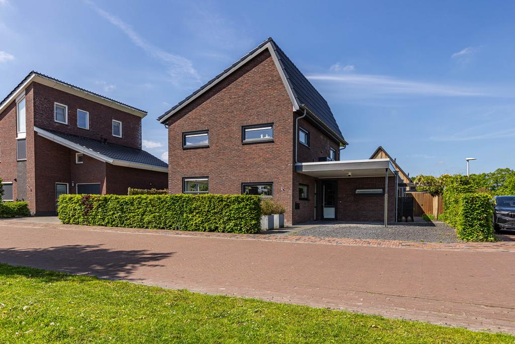 Huis De Hartakker 3 in Eelde