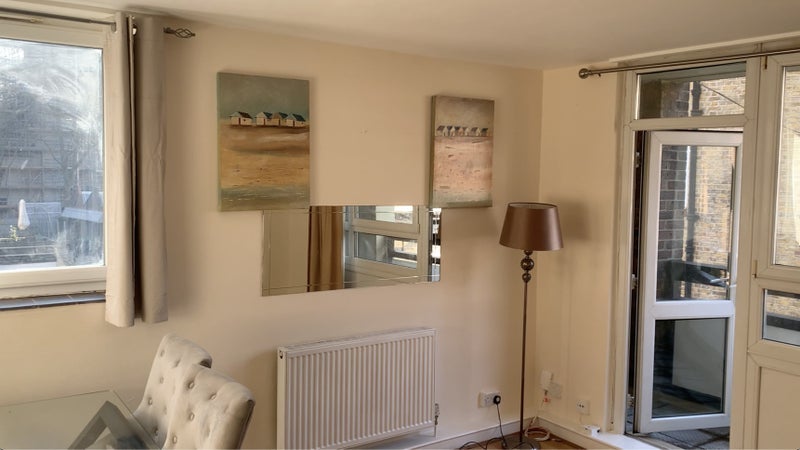 Room Mitchell Street in Greater London