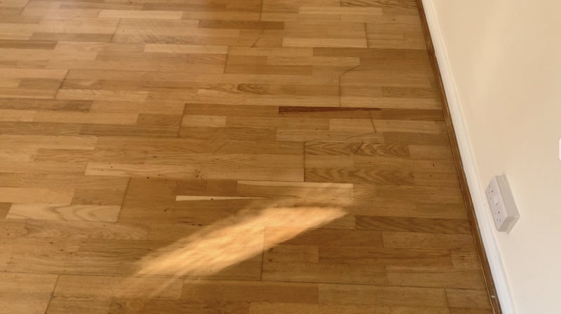 Room Mitchell Street in Greater London