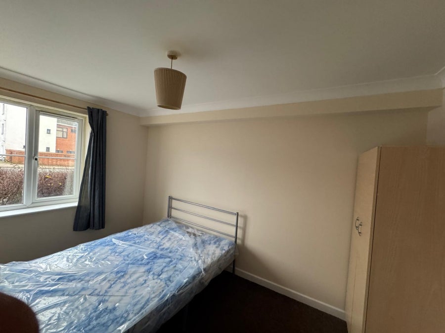 Flat Upper Priory Street in Northampton