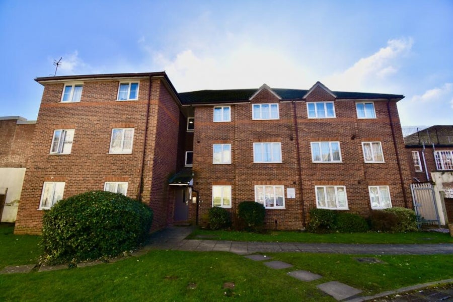 Flat Upper Priory Street in Northampton