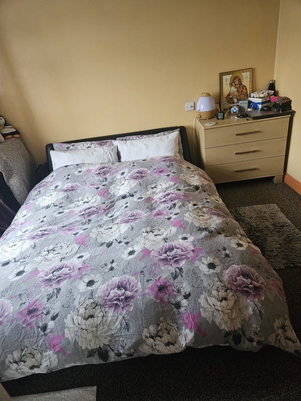 Room Ullswater Road in Bristol