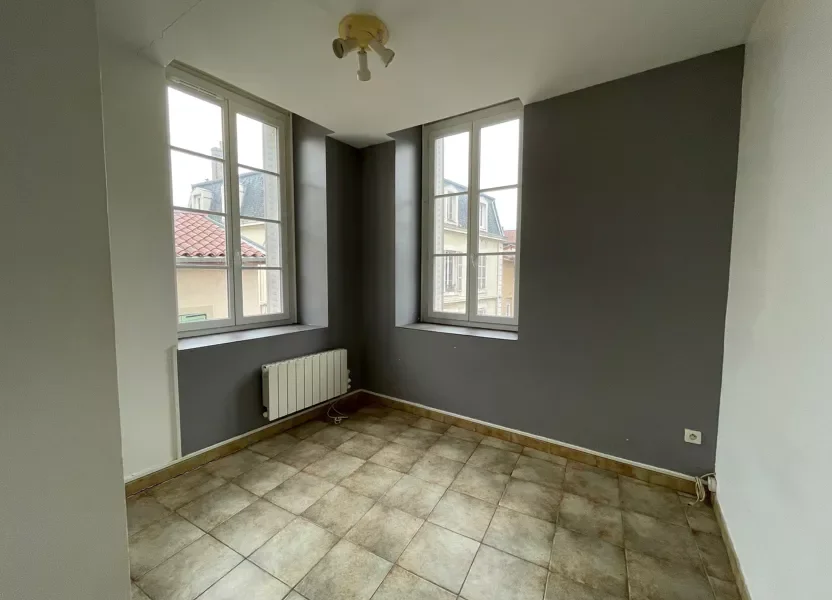 Appartement Place Charles de Gaulle à Vienne