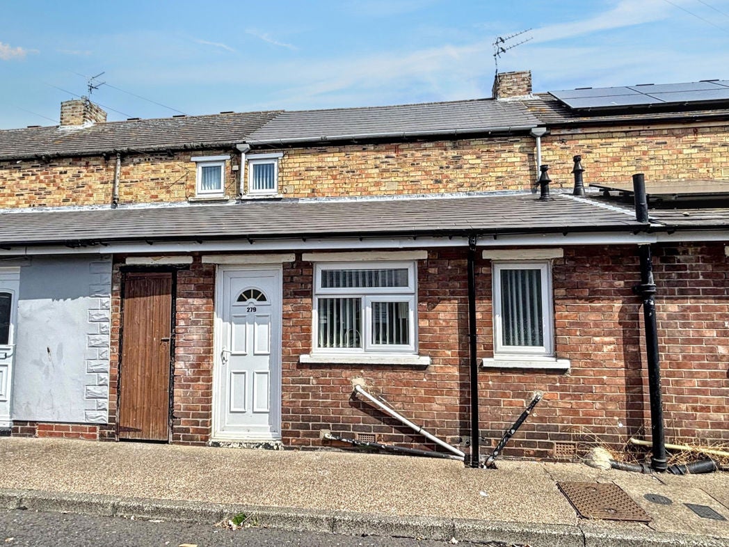 House Chestnut Street in Ashington