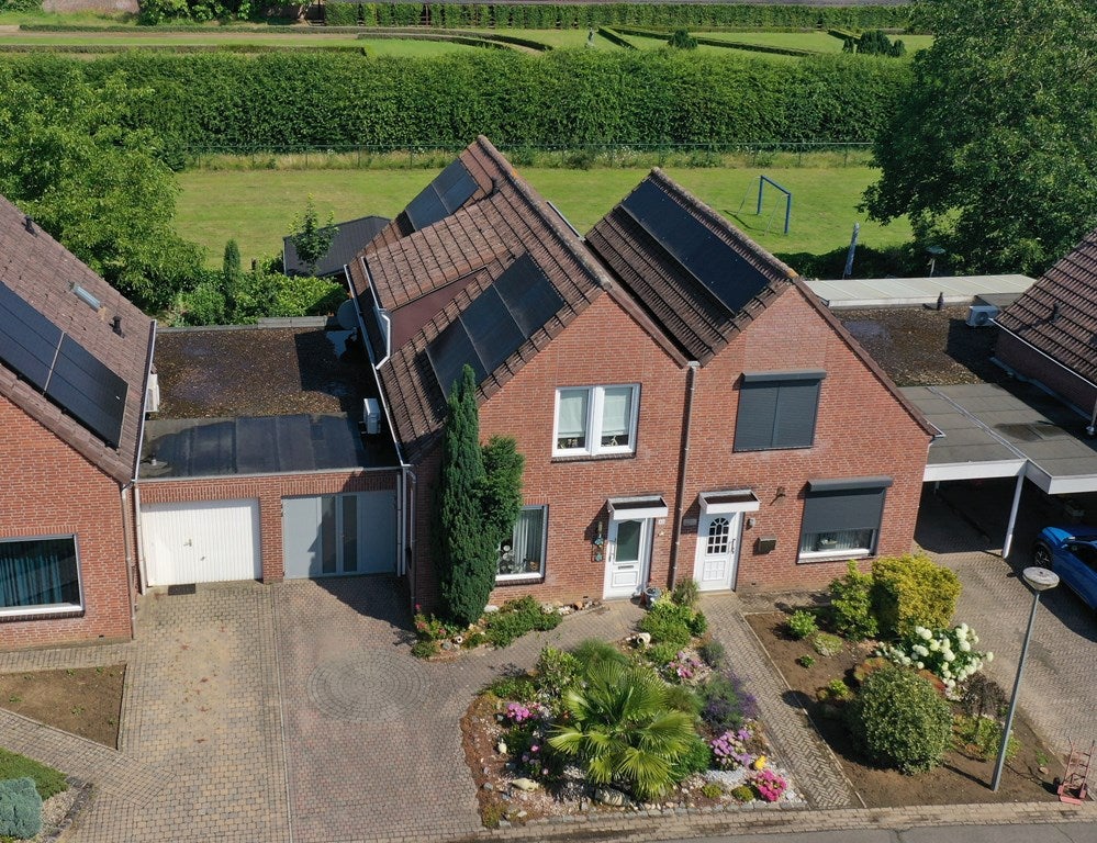 Kloosterveld 40 in Haelen