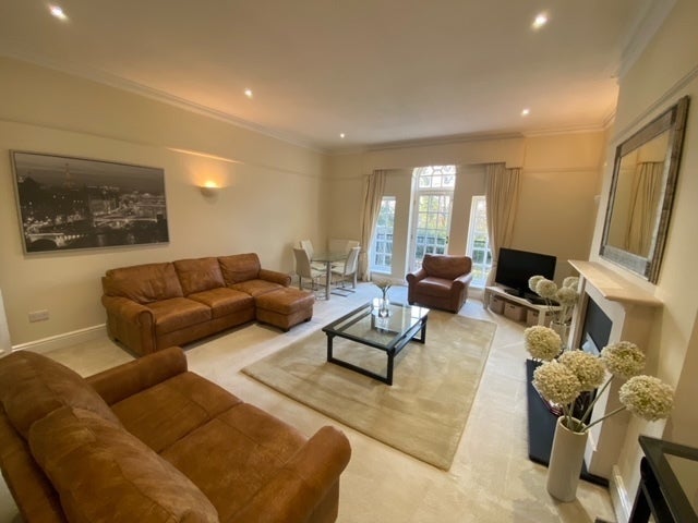 Flat Jesmond Park West in Newcastle upon Tyne