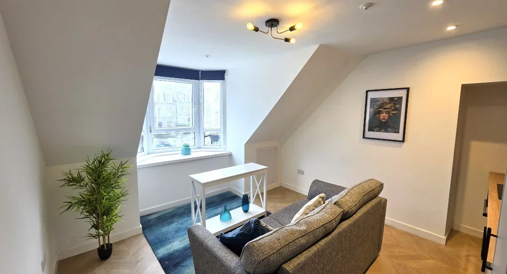 Flat Craig Place in Aberdeen City