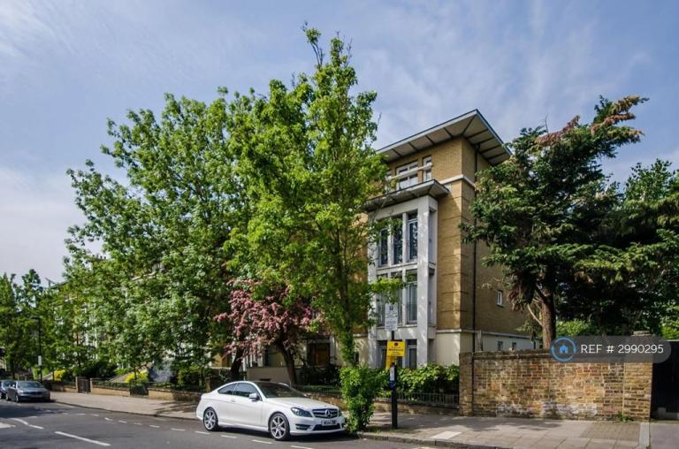 Flat Marlborough Hill in City of Westminster