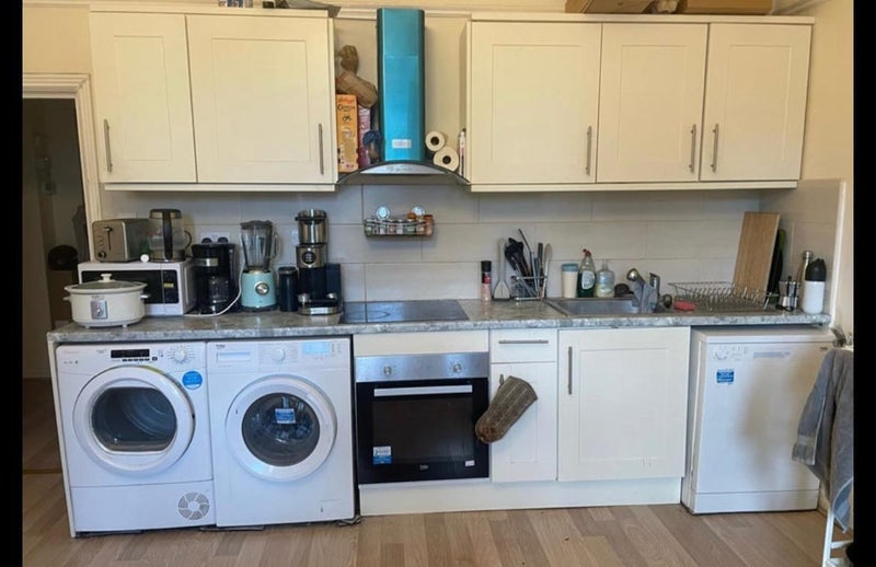 Room Apsley Road in Bristol