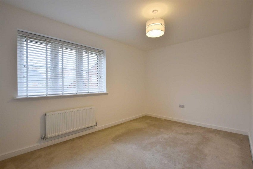 House Sulgrave Way in Wellingborough