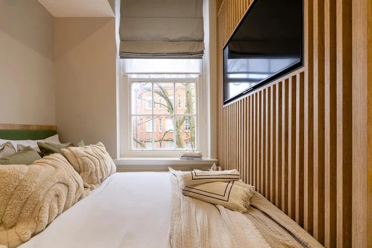 Flat Draycott Avenue in Greater London