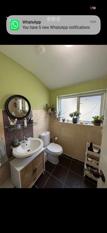 Room Durrington Road in Greater London