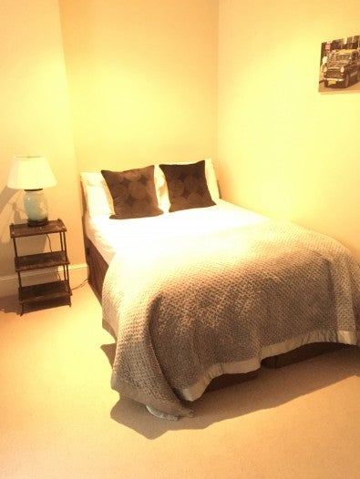 Flat Bolton Gardens in Greater London