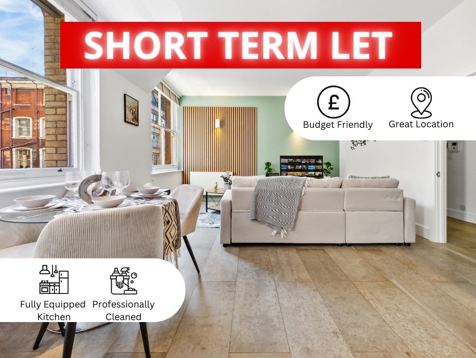 Flat Great Sutton Street in Greater London