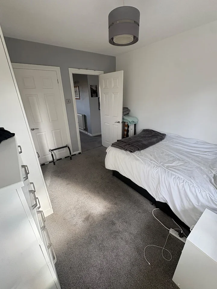 Room Hill Rise in Chalfont St Peter