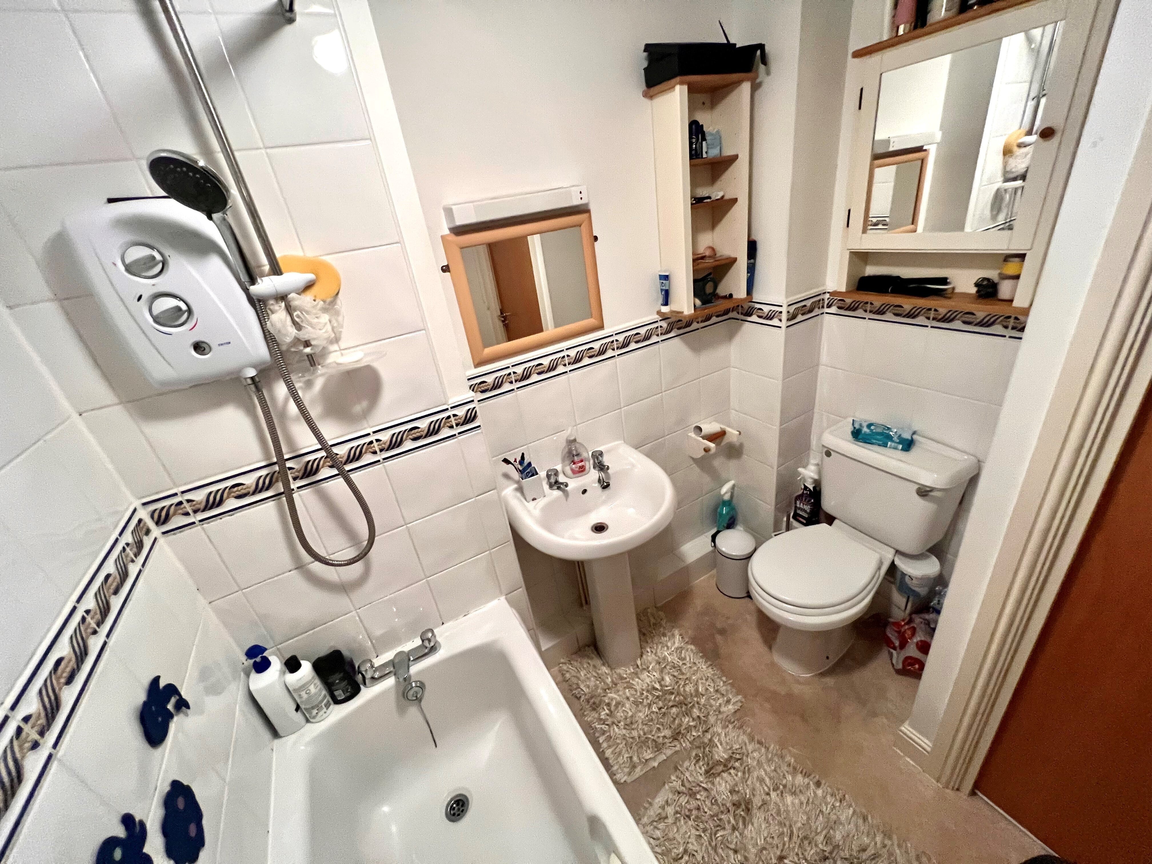 Flat Springly Court in Warmley