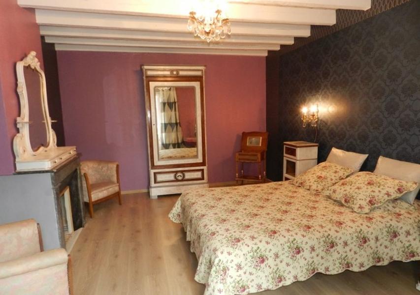 House Rue des Treilles in Libourne