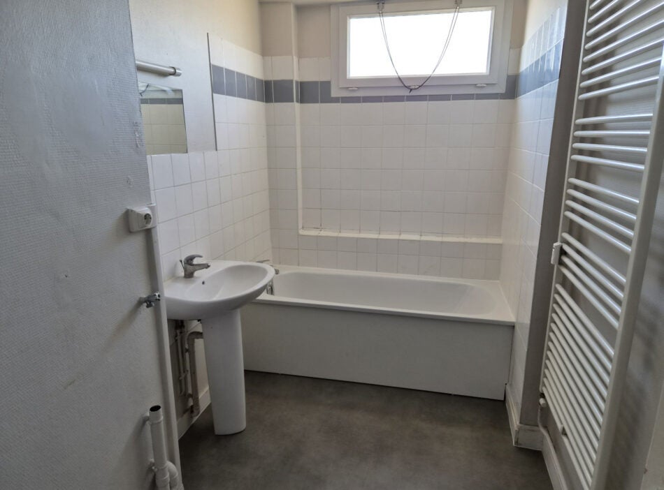 Appartement Rue Jules Verne à Saint-Laurent-sur-Saône