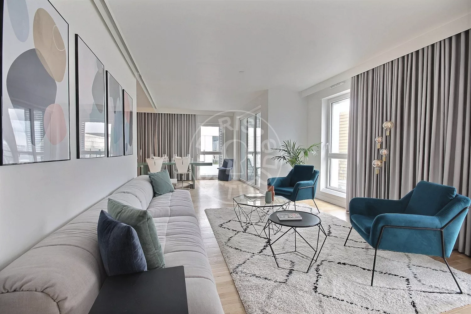 Appartement Avenue de France à Paris