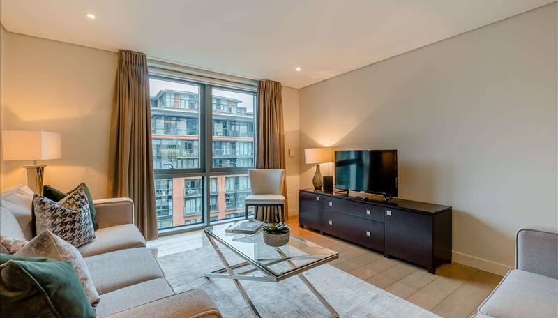 Flat Merchant Square in London