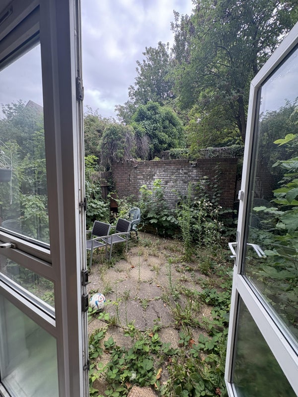 Room Rydston Close in Greater London