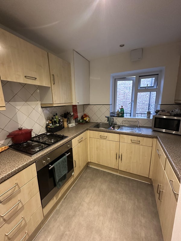 Room Kennington Lane in Greater London