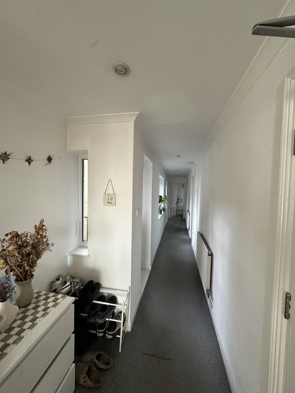 Room Kennington Lane in Greater London
