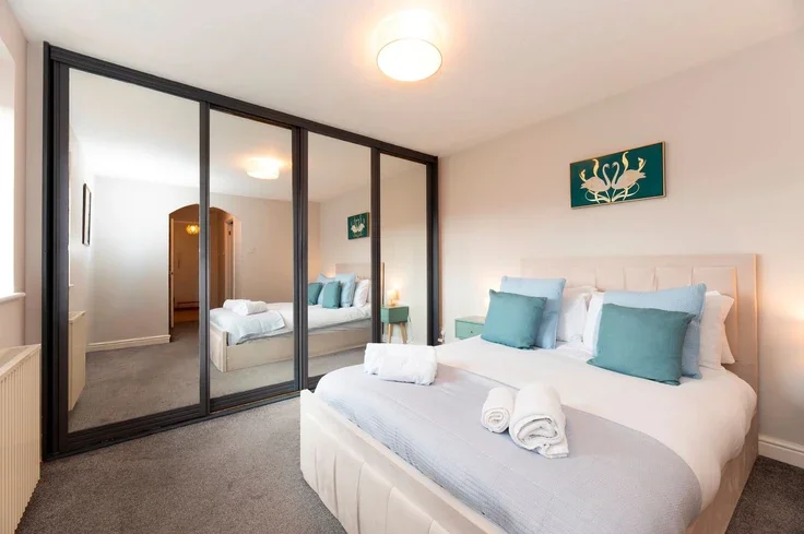 Flat Livesey Close in Greater London