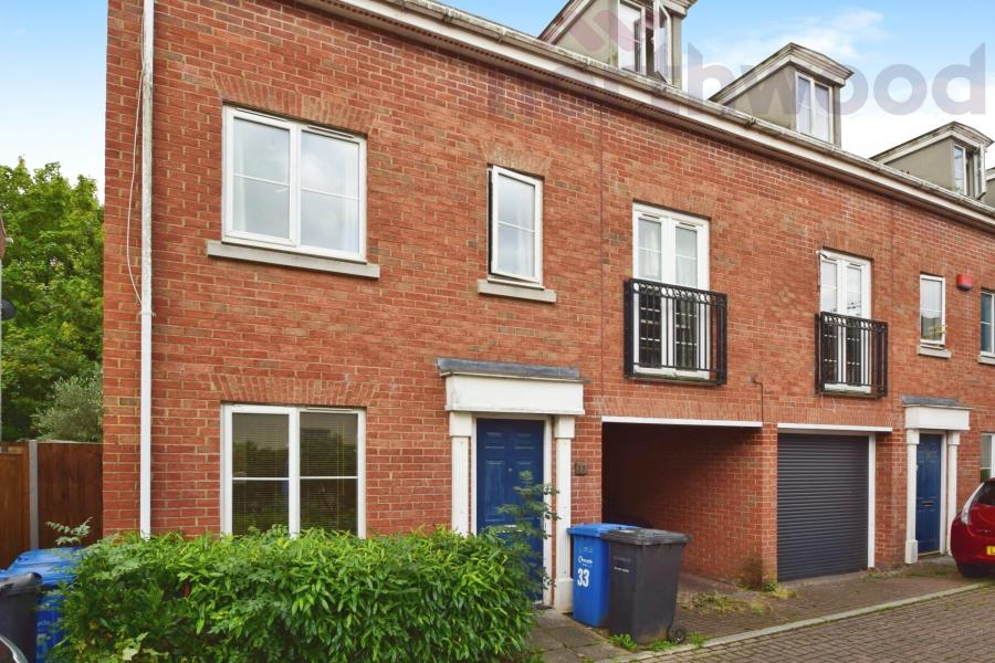 Flat Hemming Way in Norwich