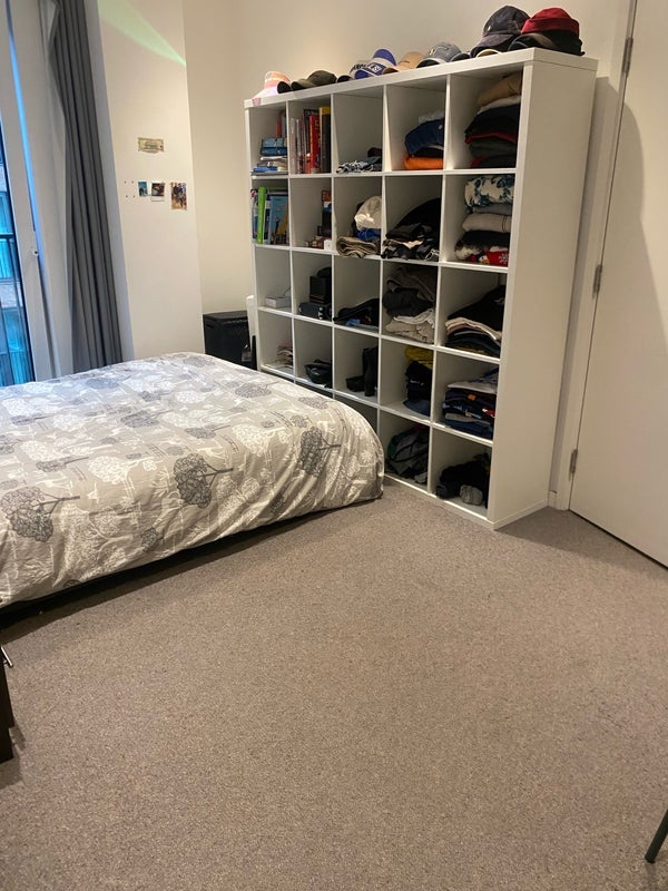 Flat Sidney Street in Greater London