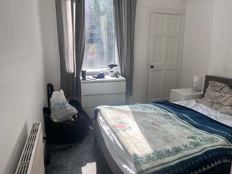Room Ingleby Drive in Glasgow