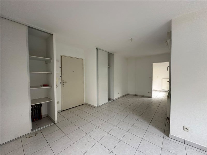 Flat Rue Jean-Philippe Schoenfeld in Strasbourg