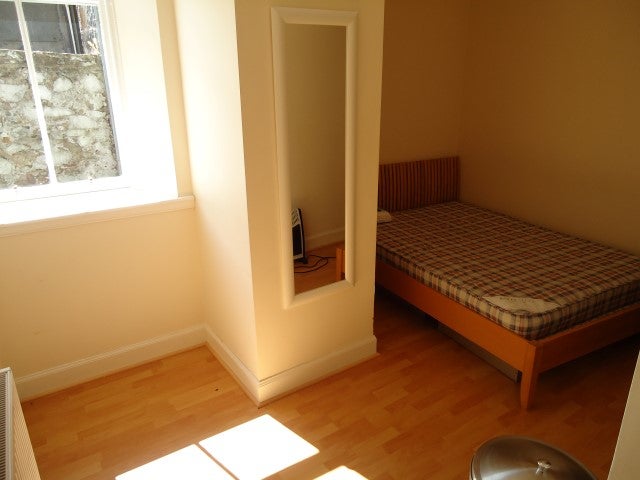 Flat Newington Road in City of Edinburgh