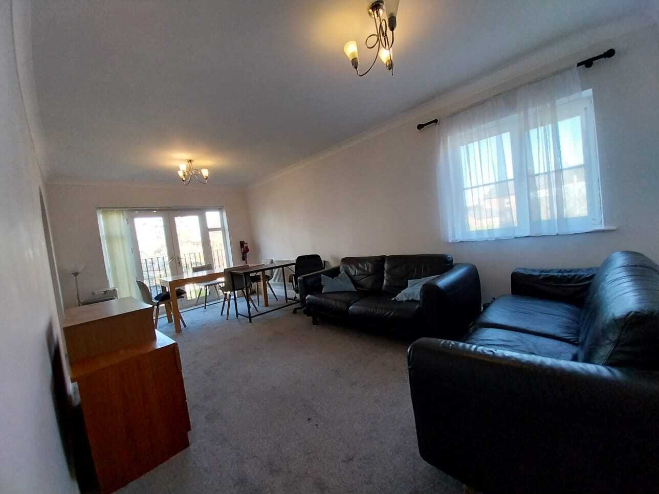 Flat Grandpont Place in Oxford