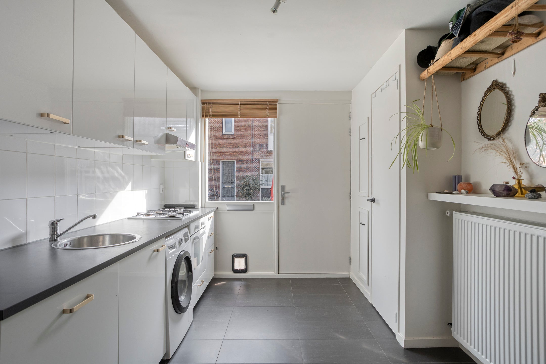Tussenwoning te huur: Dollardstraat 2, Utrecht
