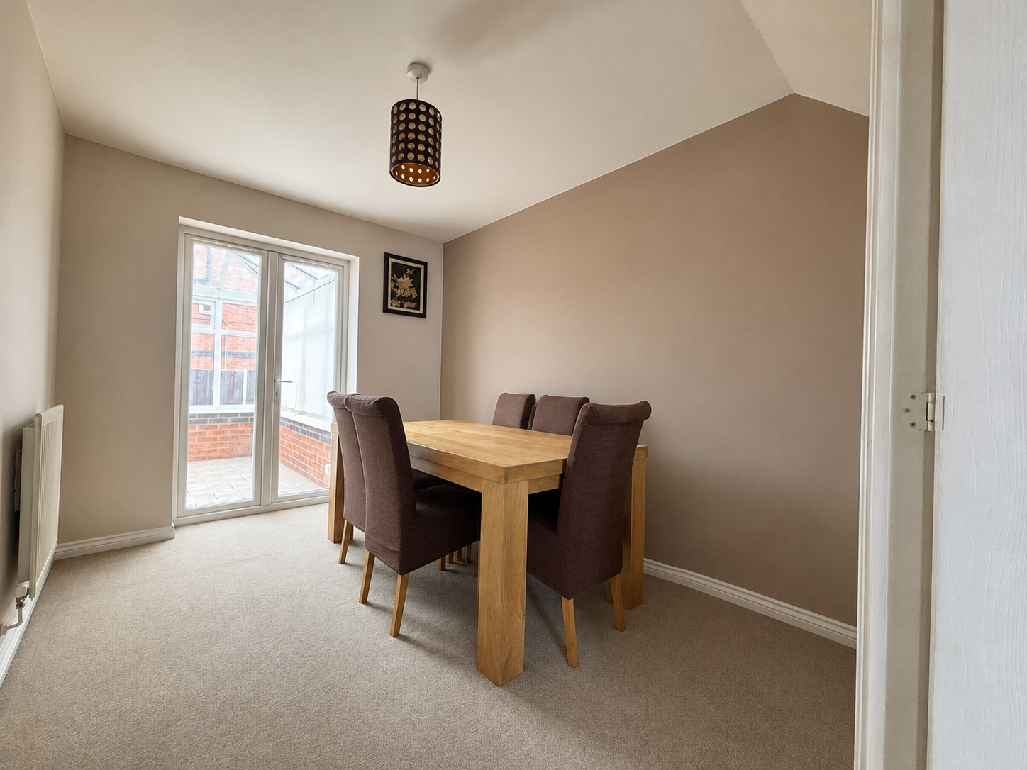 House Tiverton Drive in Sandwell