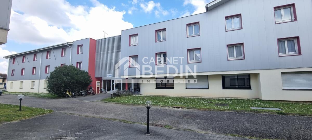 Flat Avenue de Thouars in Villenave-d'Ornon
