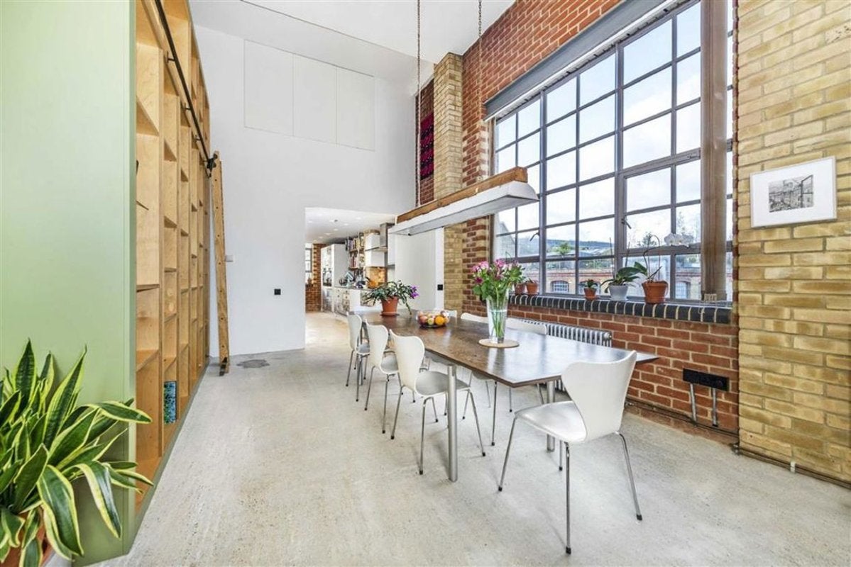 Flat Shepherdess Place in Greater London