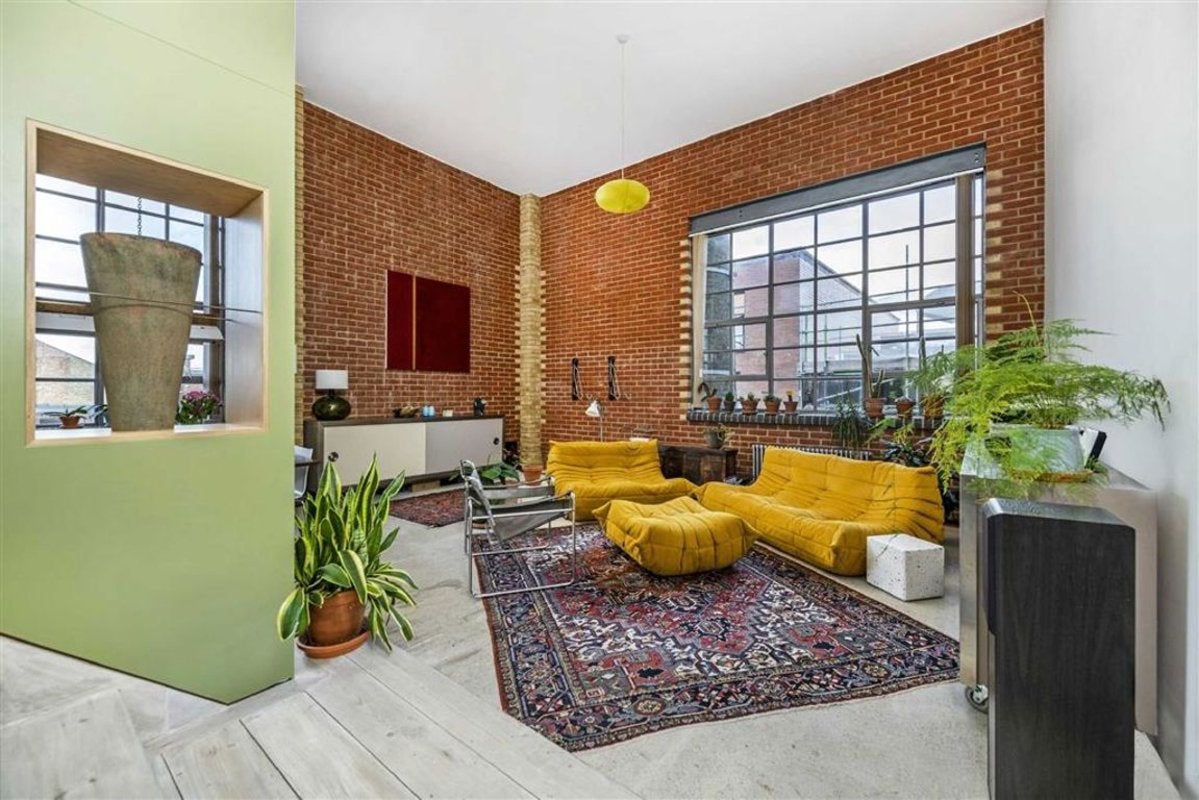 Flat Shepherdess Place in Greater London