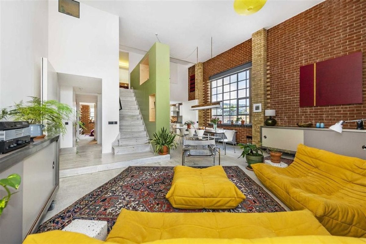 Flat Shepherdess Place in Greater London