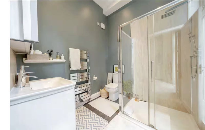 Room Lanhill Road in City of Westminster