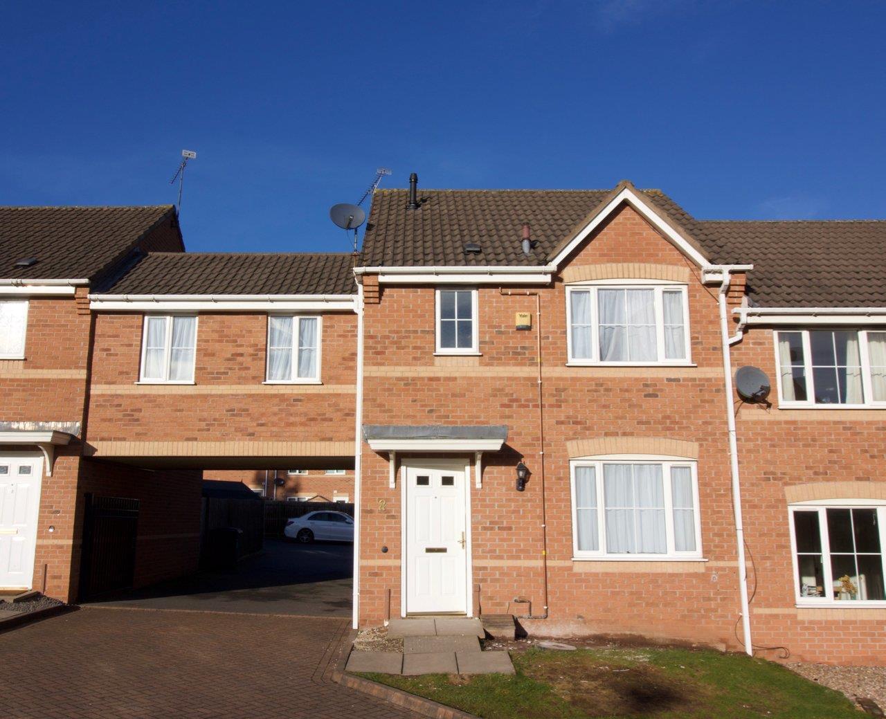 House Bushelton Close in Coventry