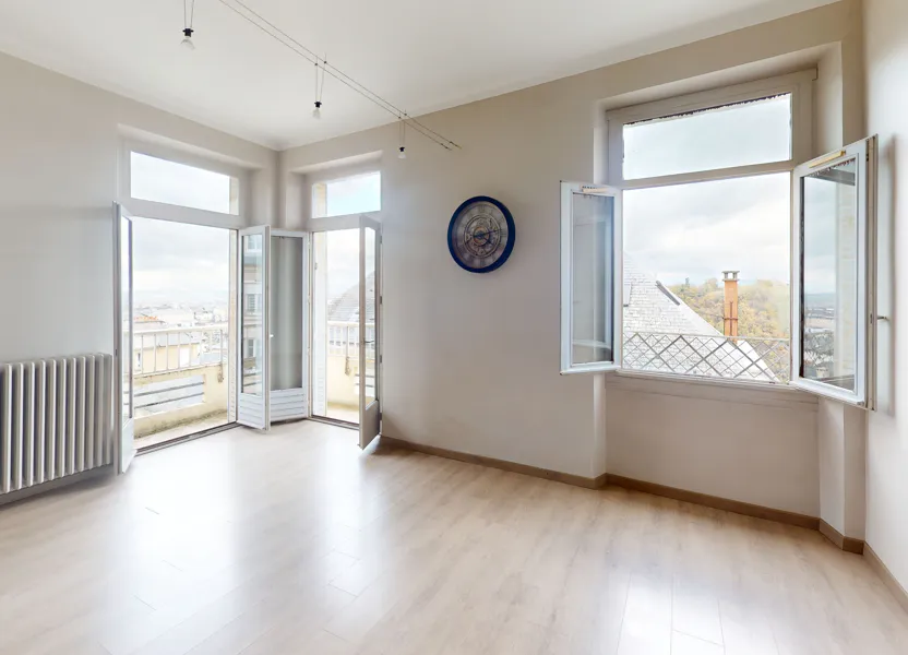 Appartement Place Eugène Raynaldy à Rodez