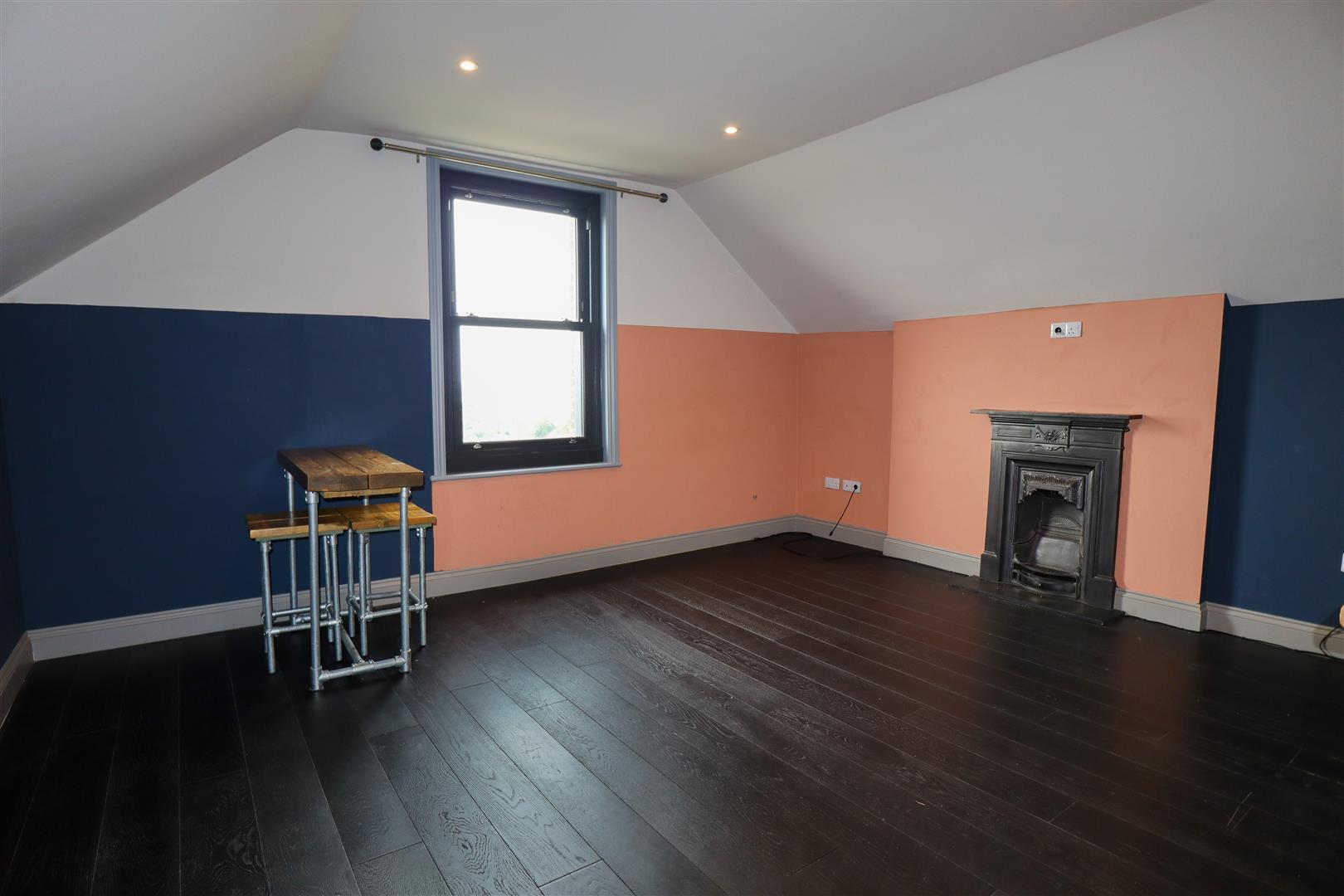 Flat Albany Road in St Leonards