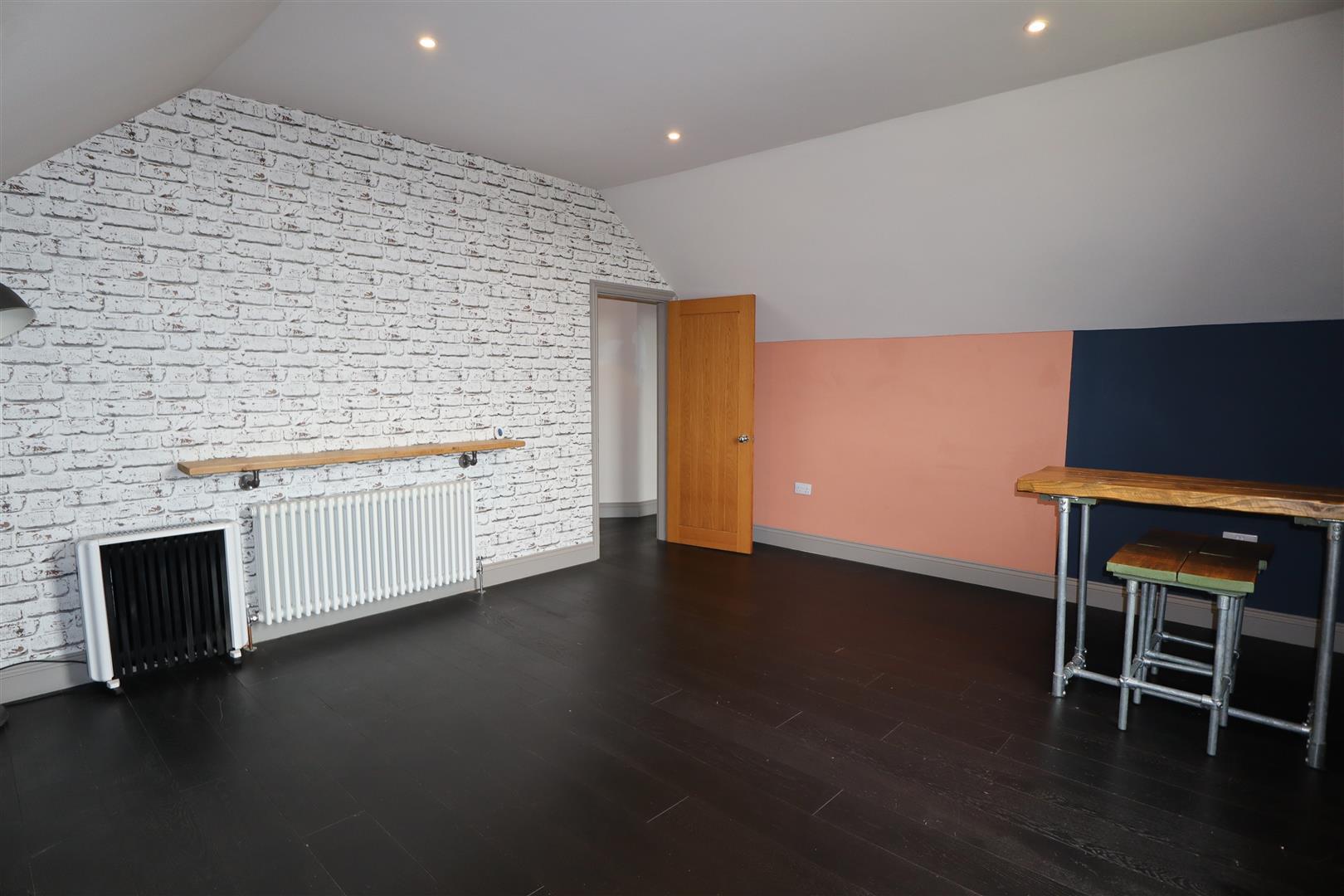 Flat Albany Road in St Leonards